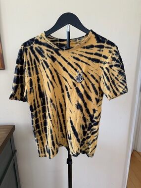 Eighty Eight Tie Dye Shirt Small Graphic Streetwear Tee 88